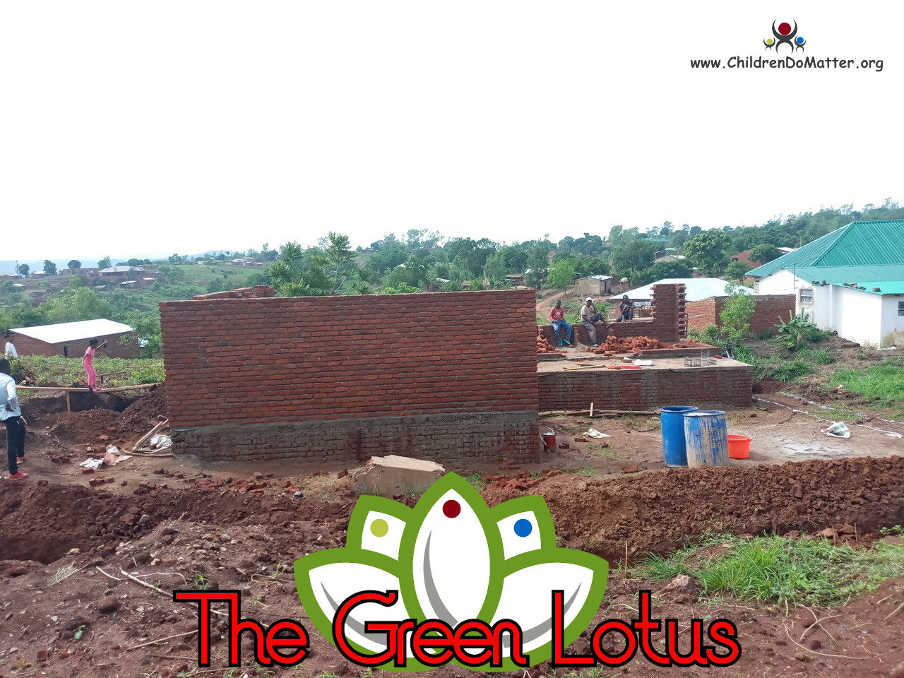 costruzione dell'orfanotrofio casa di accoglienza the green lotus a blantyre malawi - children do matter - 10