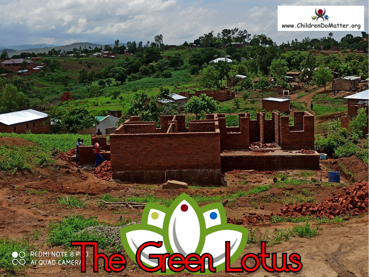 costruzione dell'orfanotrofio casa di accoglienza the green lotus a blantyre malawi - children do matter - 15