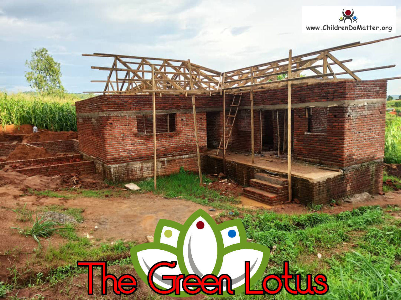 costruzione dell'orfanotrofio casa di accoglienza the green lotus a blantyre malawi - children do matter - 17