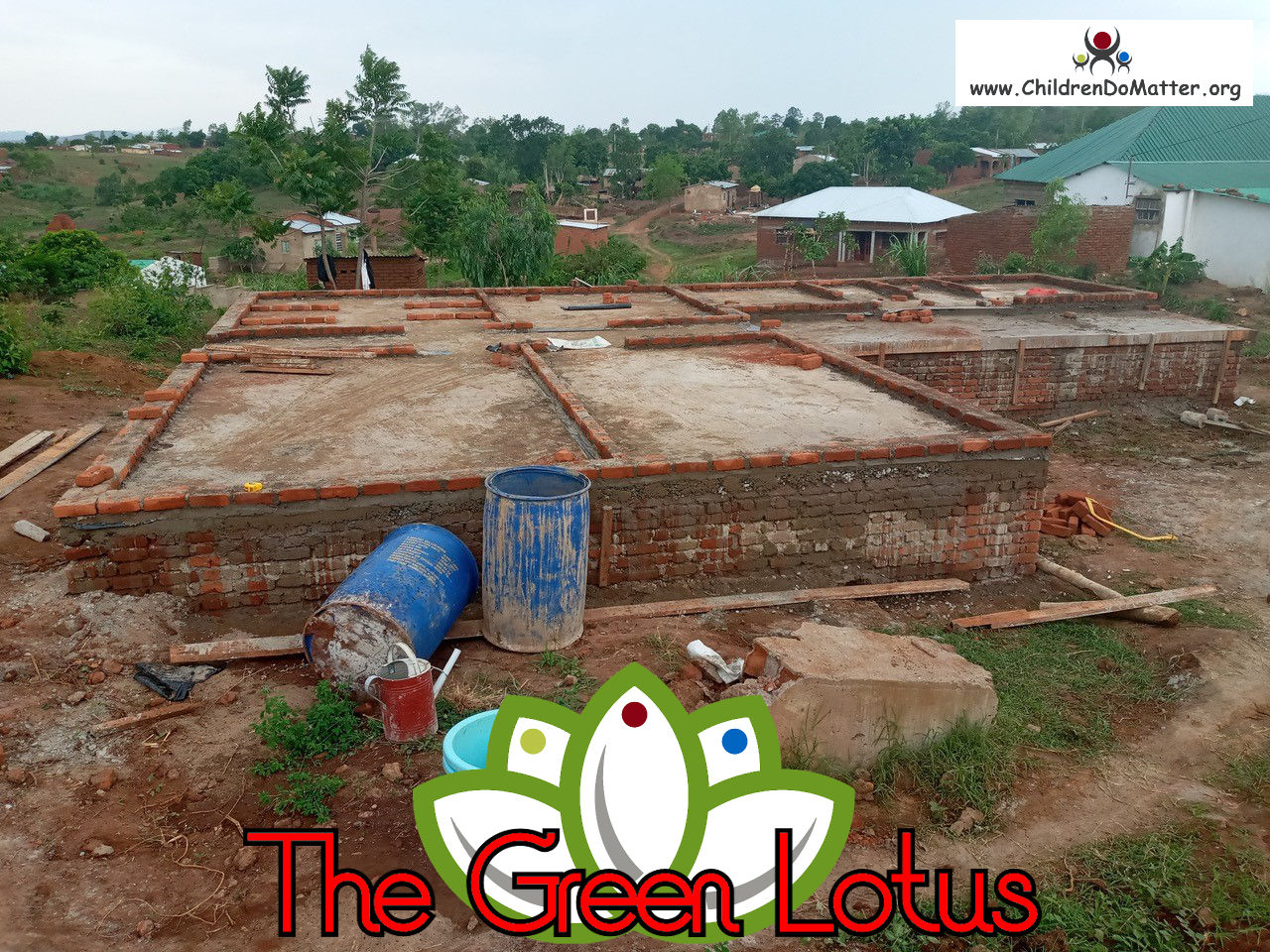 costruzione dell'orfanotrofio casa di accoglienza the green lotus a blantyre malawi - children do matter - 9