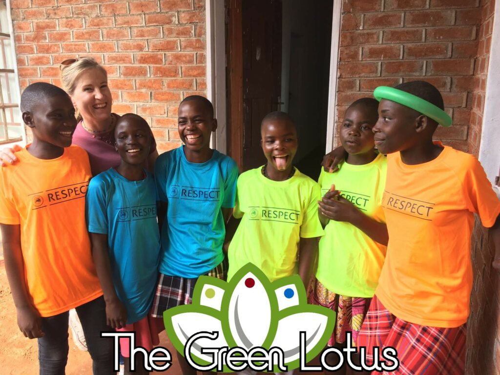 ragazze nella casa di accoglienza orfanotrofio the green lotus a blantyre malawi africa - children do matter - 1