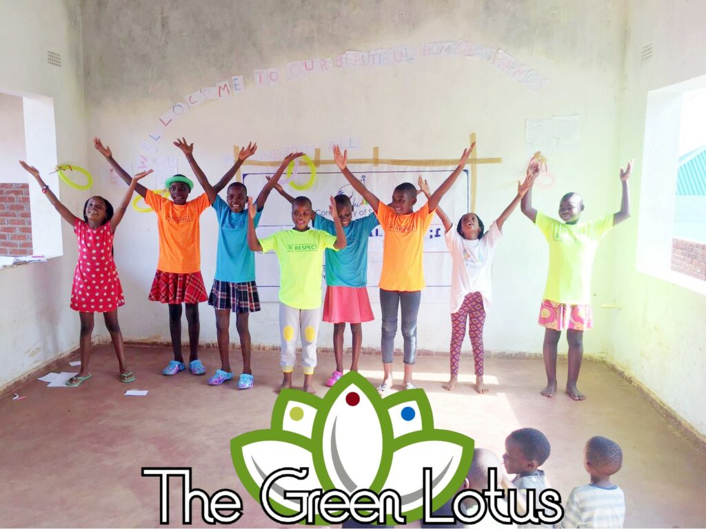 ragazze nella casa di accoglienza orfanotrofio the green lotus a blantyre malawi africa - children do matter - 4